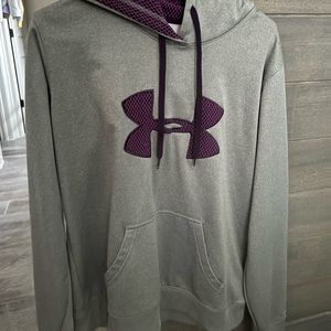 Womens Large Under Armour Sweatshirt
